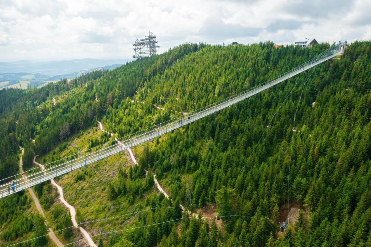 Hotel Nowy Dwor Elizy Blisko Sky Bridge Dlugopole-Zdroj Bagian luar foto