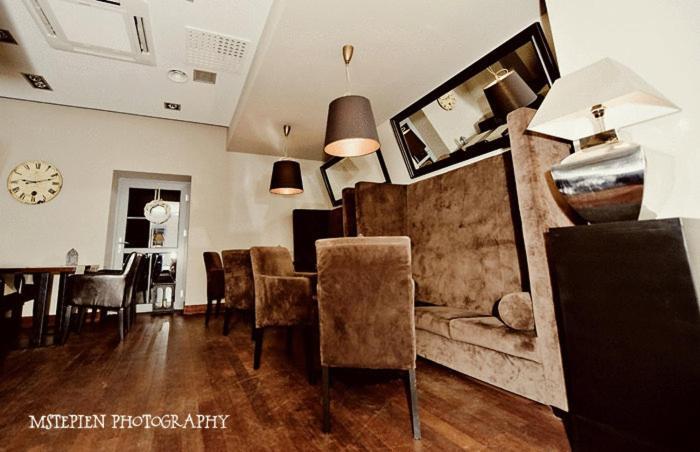 Hotel Nowy Dwor Elizy Blisko Sky Bridge Dlugopole-Zdroj Bagian luar foto