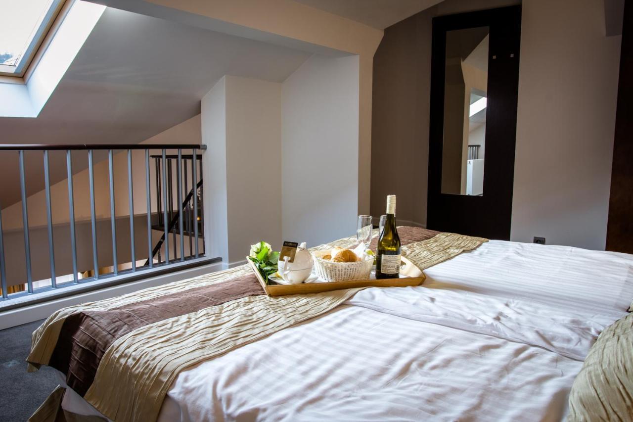 Hotel Nowy Dwor Elizy Blisko Sky Bridge Dlugopole-Zdroj Bagian luar foto